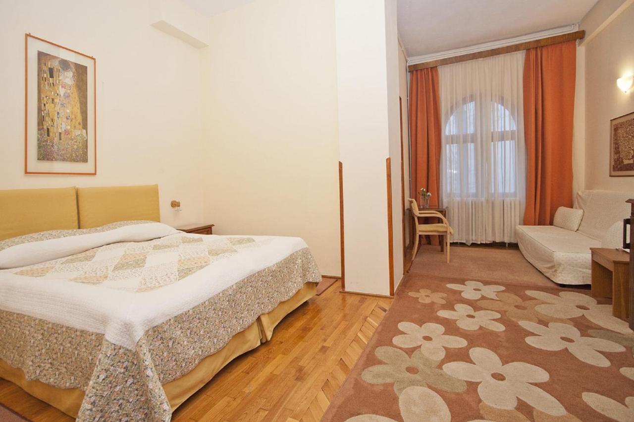 Vila Camelia Sinaia Ruang foto