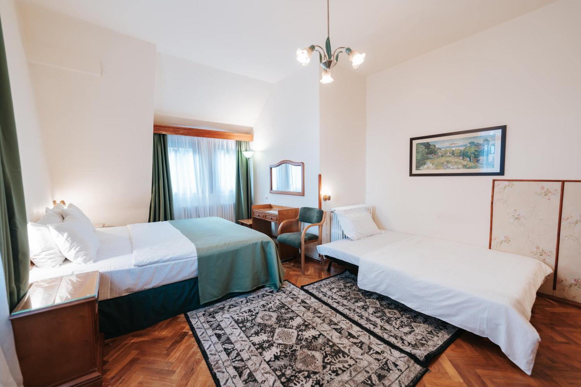 Vila Camelia Sinaia Bagian luar foto